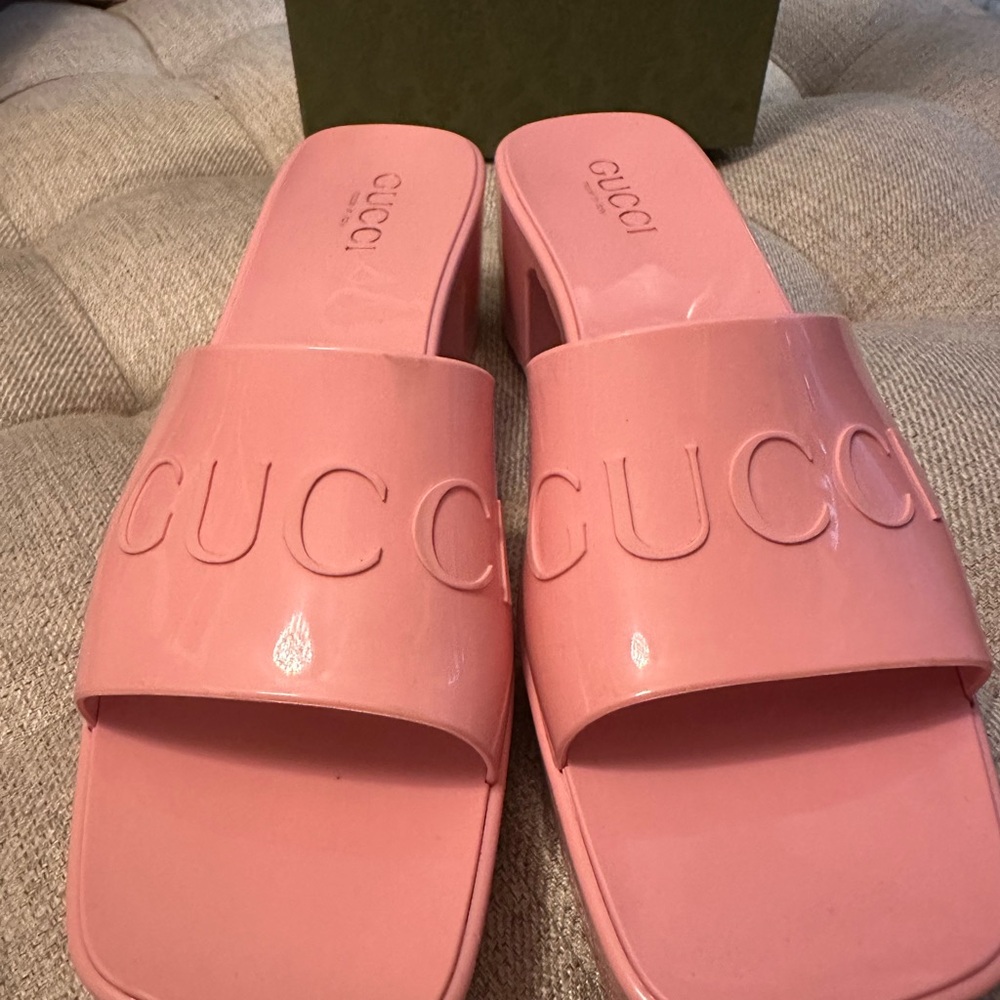 Gucci Rubber sandals